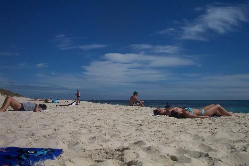 Ocean Beach Backpackers Hostel Perth Exterior foto
